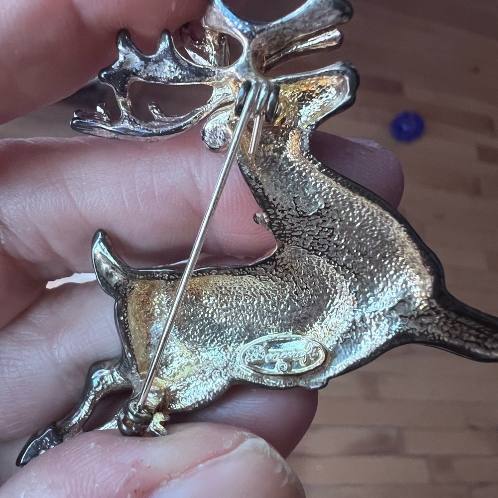 Vintage Dane craft Reindeer Brooch 1970s - Picture 3 of 3